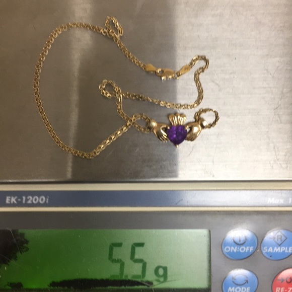 14K yellow gold stamped amethyst pendant - Picture 3 of 3